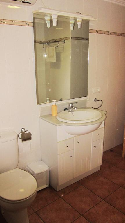 Apartaments La Fabrica Horta de Sant Joan Room photo