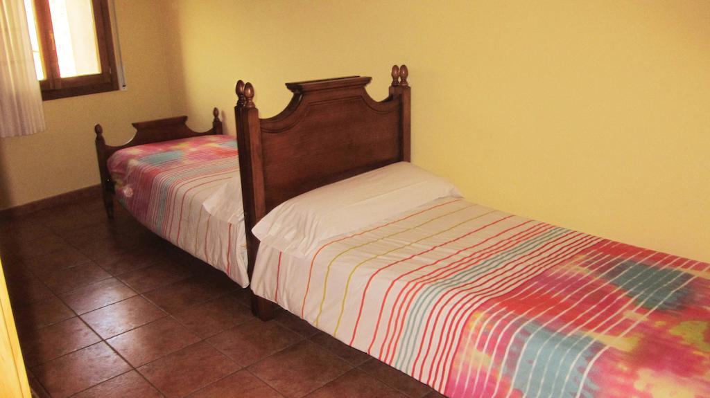 Apartaments La Fabrica Horta de Sant Joan Room photo